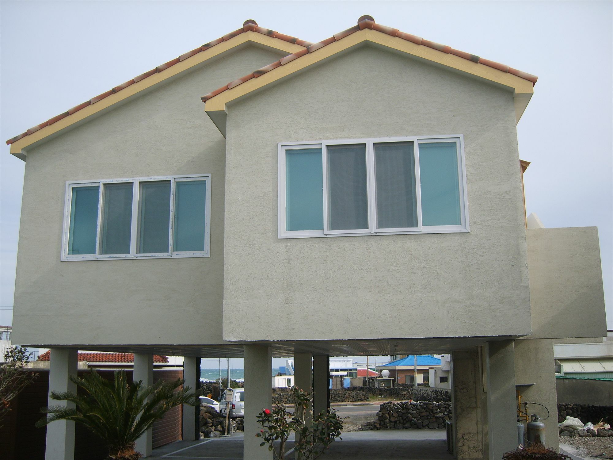 Be Road House Hotel Jeju Exterior photo
